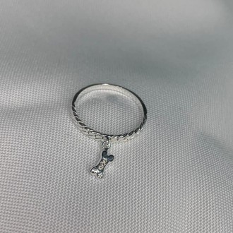 Detalhes do produto Anel com Pingente de Osso Cravejado