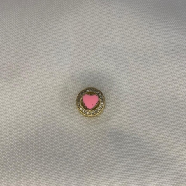 Círculo Cravejado com Coração Rosa