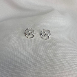 Brinco Onda Liso Vazado