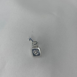 Pingente Pedra com Chave