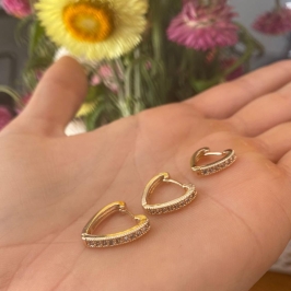 Brinco Argola Click Coração Cravejada