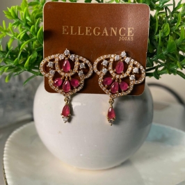 Brinco cristais gota rosa cravejado