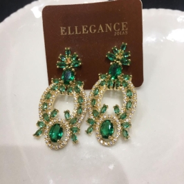 brinco longo circular cristal verde