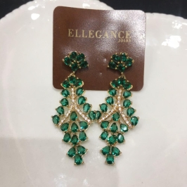 brinco longo cristal verde escuro