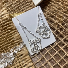 Escapulario Aparecida e pomba