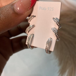 Trio de argolas cravejadas