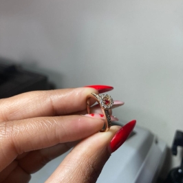 Anel chuveiro vermelho