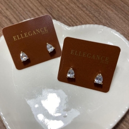 Brinco gota ponta de luz