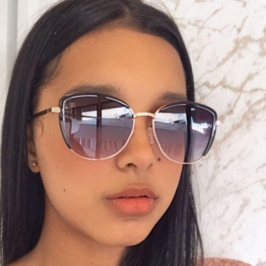 Oculos borda preta com rose