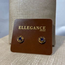 Brinco Flor Vazada com Ponto De Luz Azul Escuro