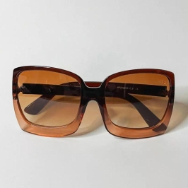 Oculos Quadrado Marrom