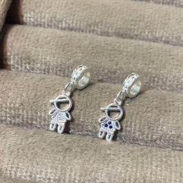 Pingente Menino Cravejado