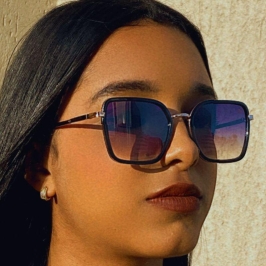 Oculos Quadrado Preto Com Rose