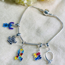 Berloque para Pandora Casal stitch
