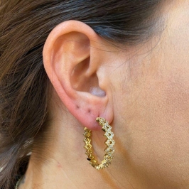 Brinco Argola click recorte cravejada