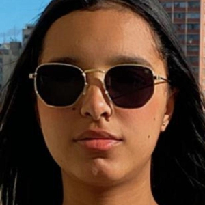 Oculos Preto Detalhes Rose Armaçao