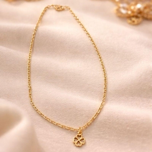 tornozeleira elo cartier com trevo