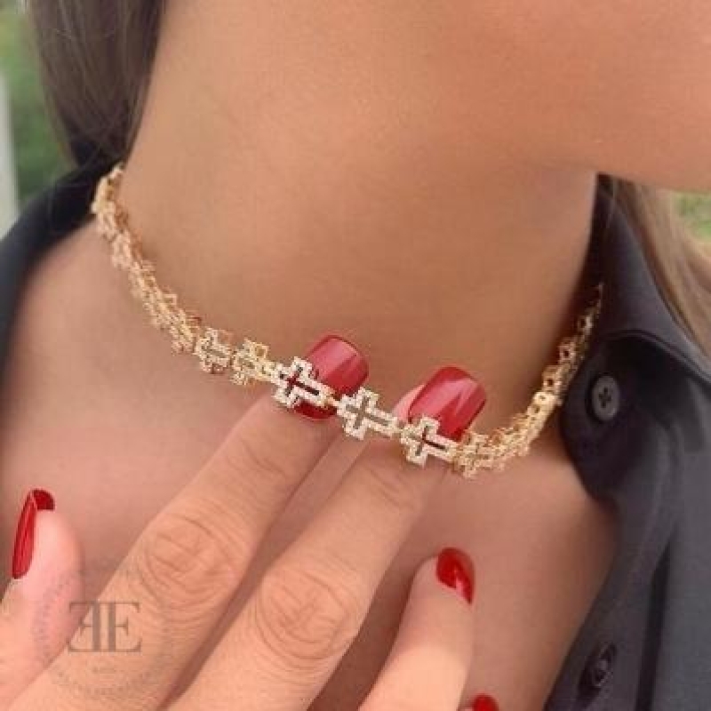 Choker Cruz Cravejadas