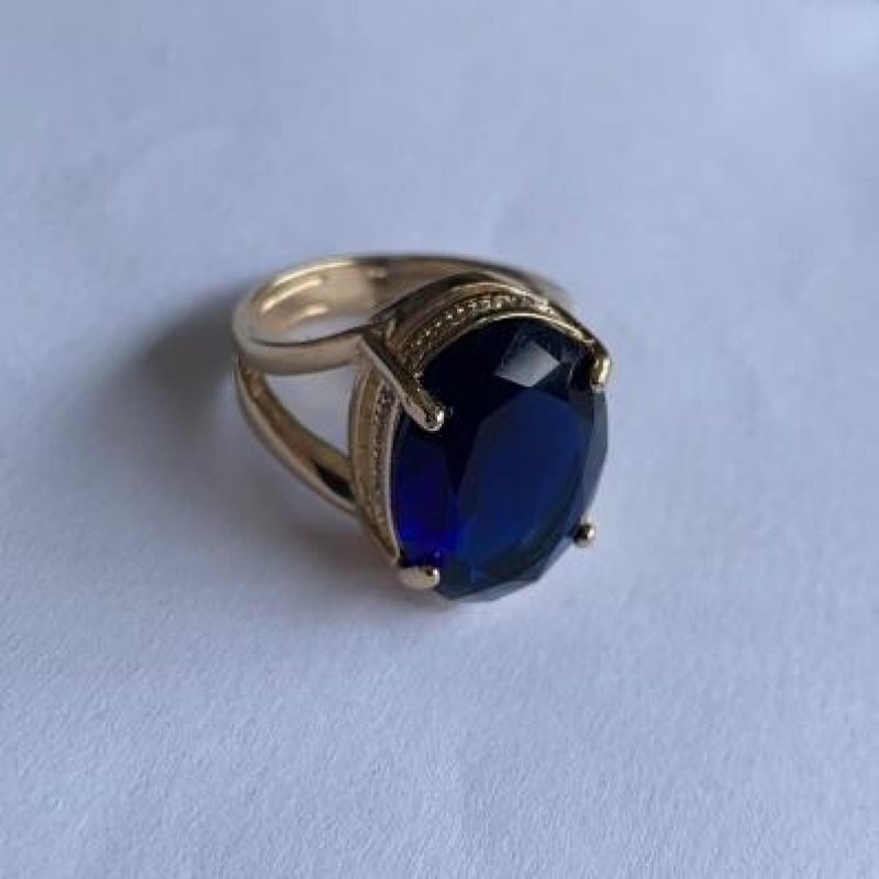 Anel Cravejado com Pedra Natural Azul