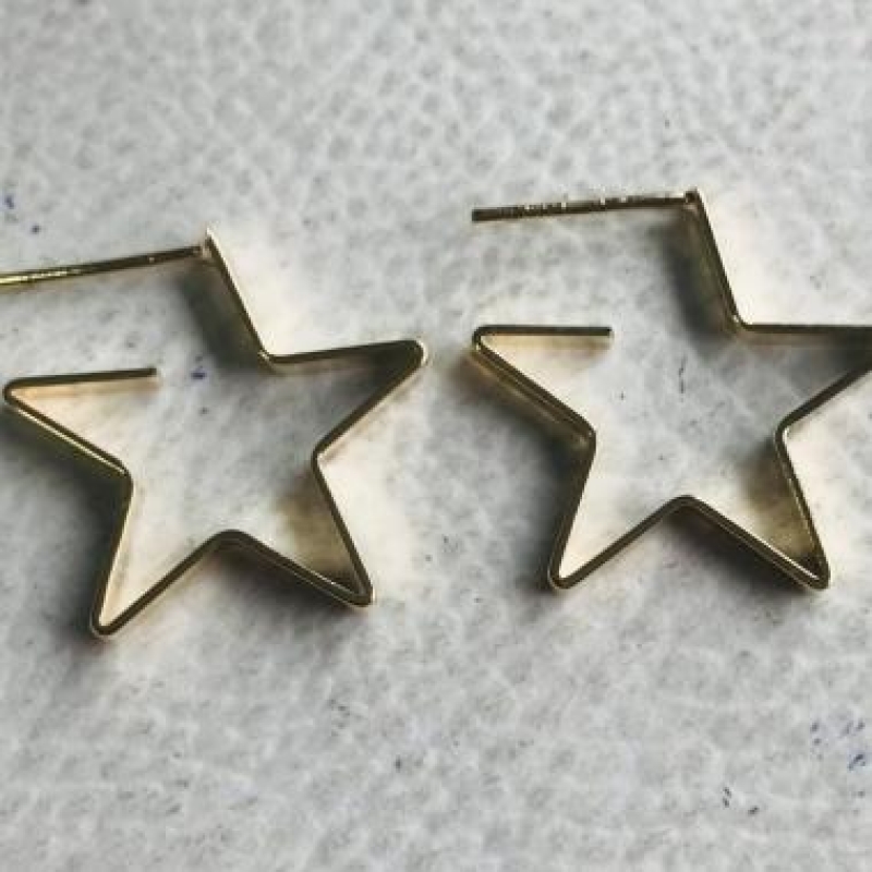 Brinco Argola Estrela