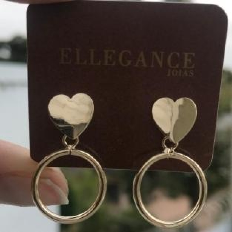 Brinco Coracao Chapa com Circulo