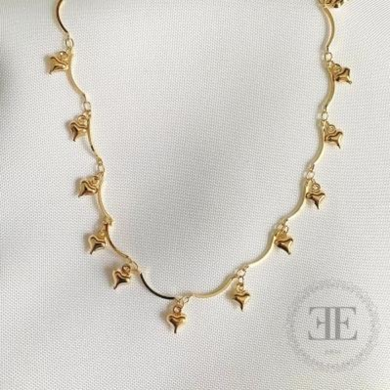 Colar Choker com Corações