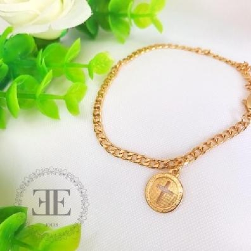 Pulseira redonda cruz