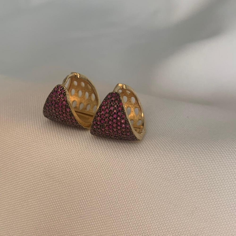 Brinco Argola Click Triangular Cravejado Rosa