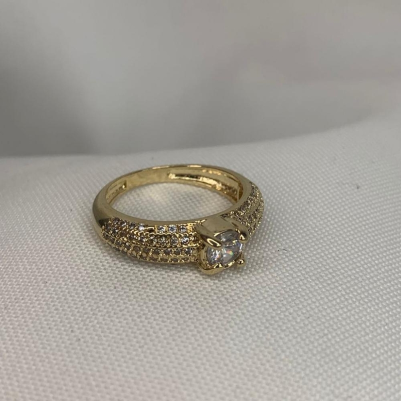 Anel 5 Linhas Cravejadas 4 Garras com Pedra Tranparente