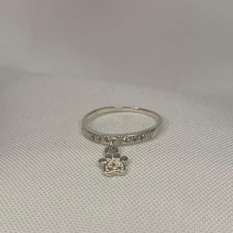 Anel Cravejado Pingente de Patinha Cravejada