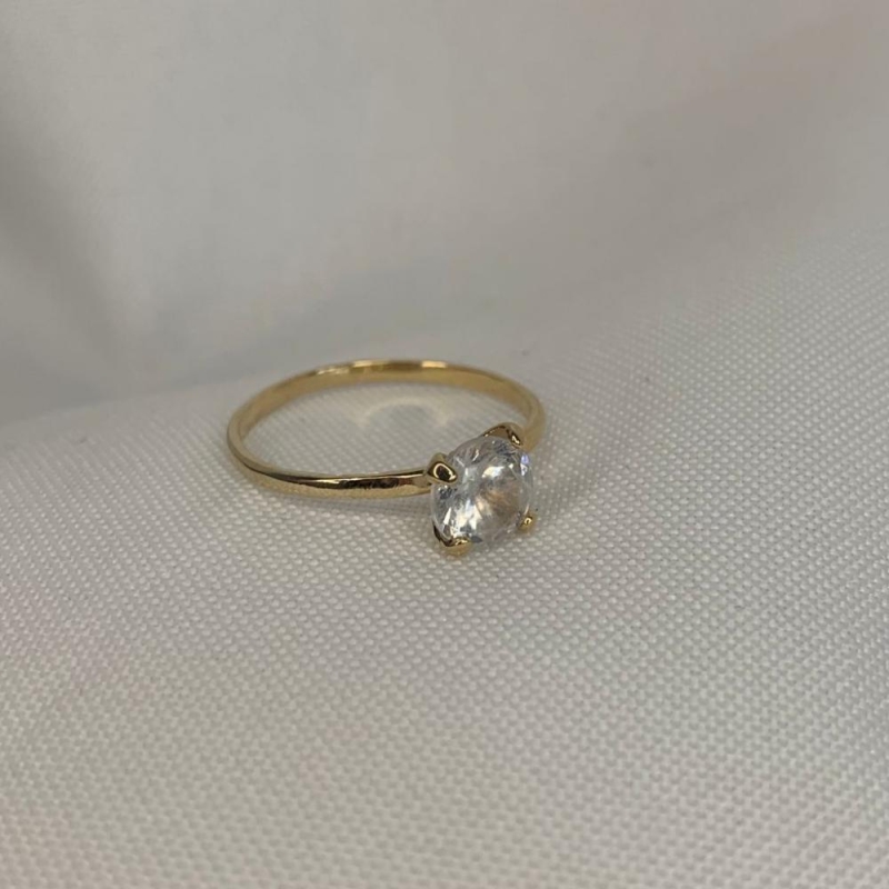 Anel Fino com Pedra de Zircônia 4 Garras
