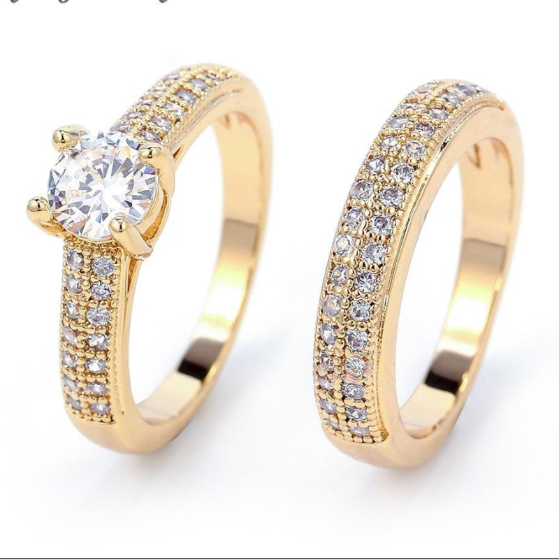 Anel duplo meia aliança + solitario cravejado