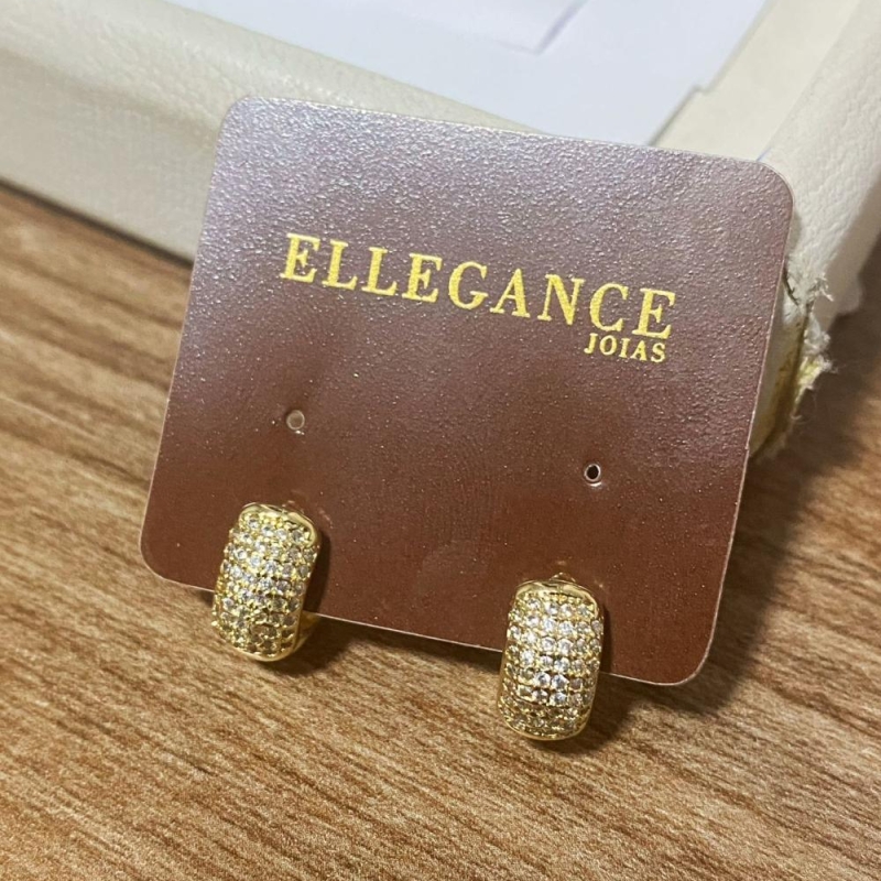 Argola de click pave 6 fileiras de zirconias