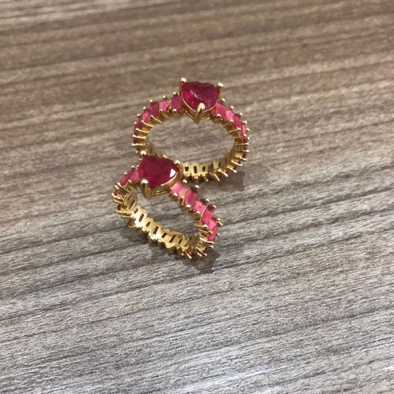 Aliança Cristal coraçao detalhes pedrinha rosa