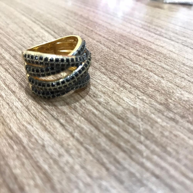 Anel 5 linhas cravejado preto