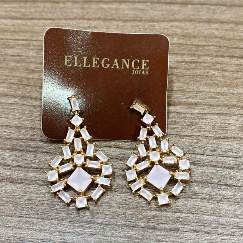 Brinco cristal gota quadradinhos branco