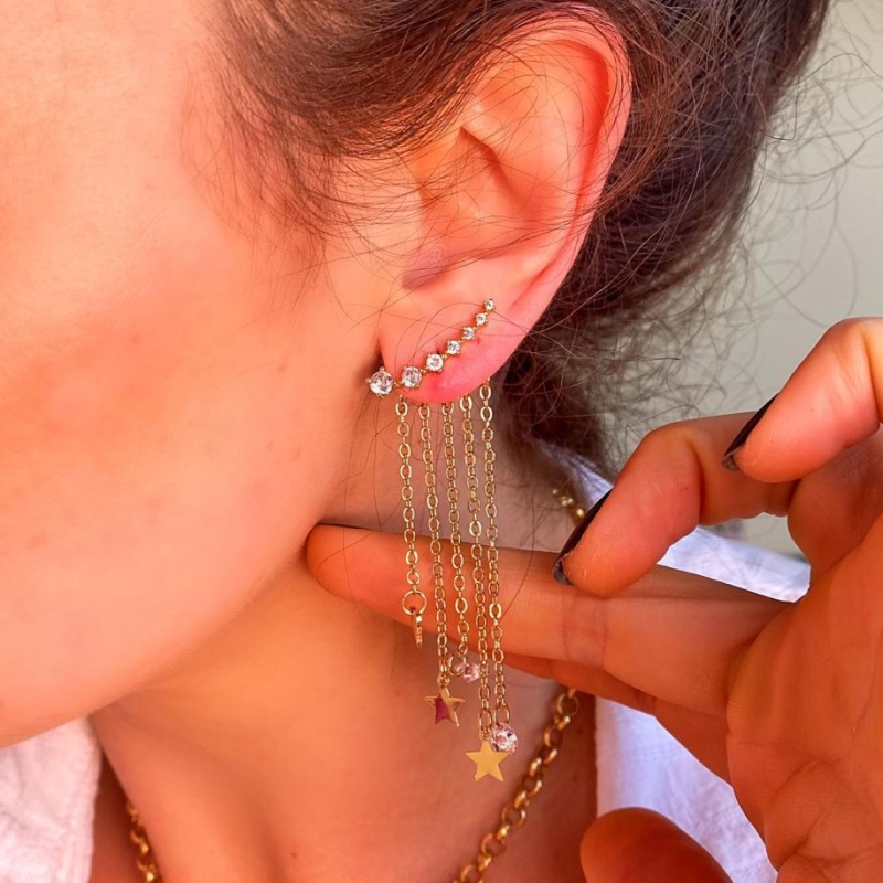 Brinco ear cuff ponto de luz com franja