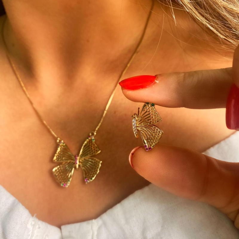 conjunto borboleta detalhe lilás