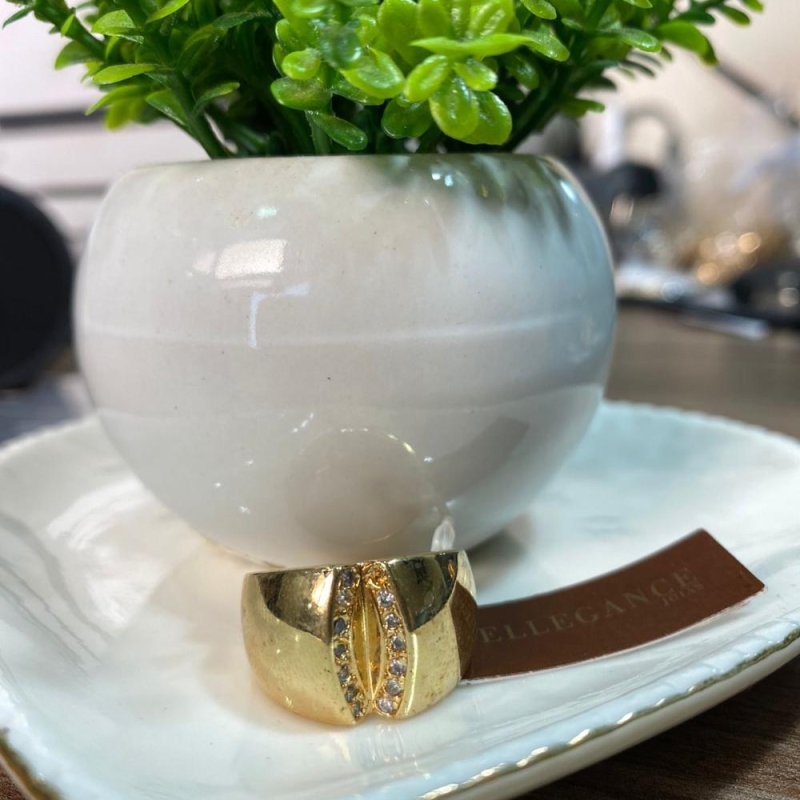 Anel liso 2 linhas cravejadas