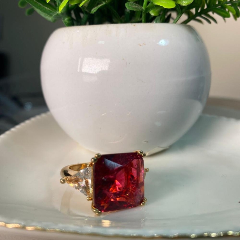 Anel quadrado cristal rosa