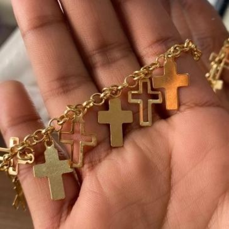 Pulseira cruz 16 lisas 16 vazadas