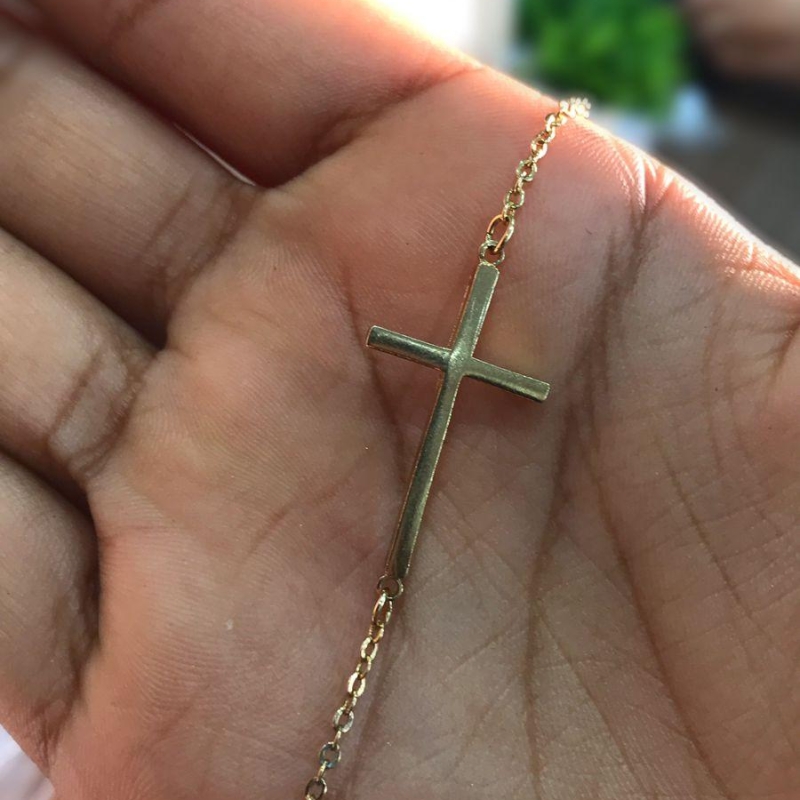 pulseira cruz pequena