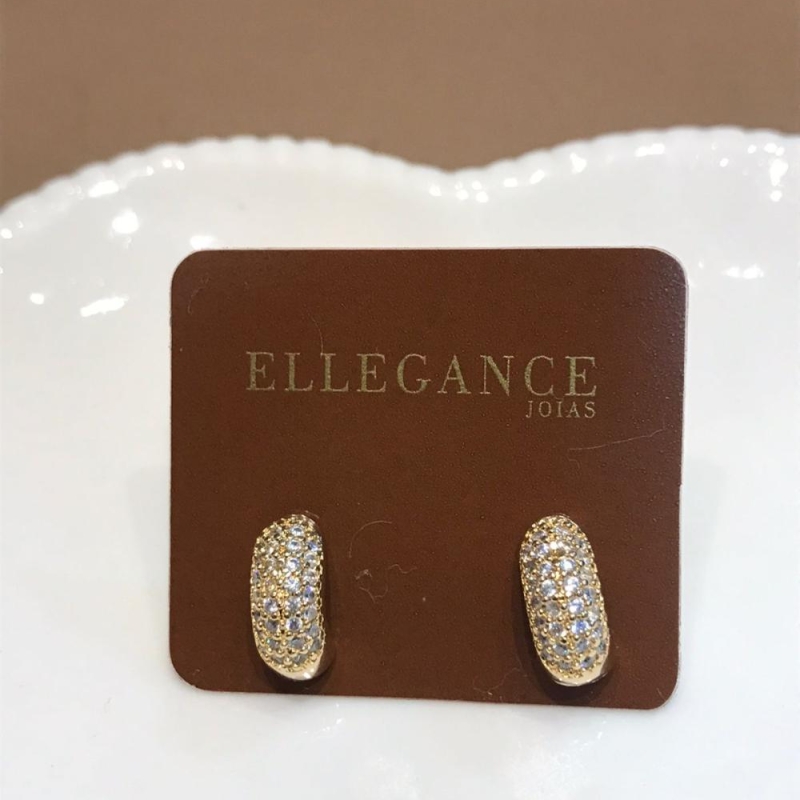 brinco meia argola cravejado pequeno