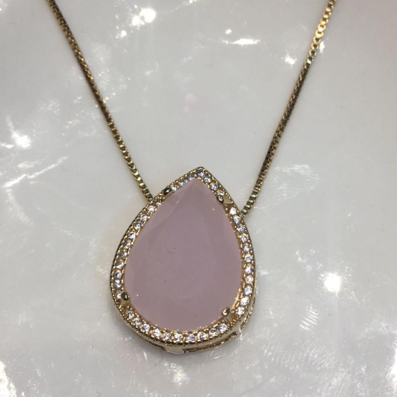 colar cristal rosa claro
