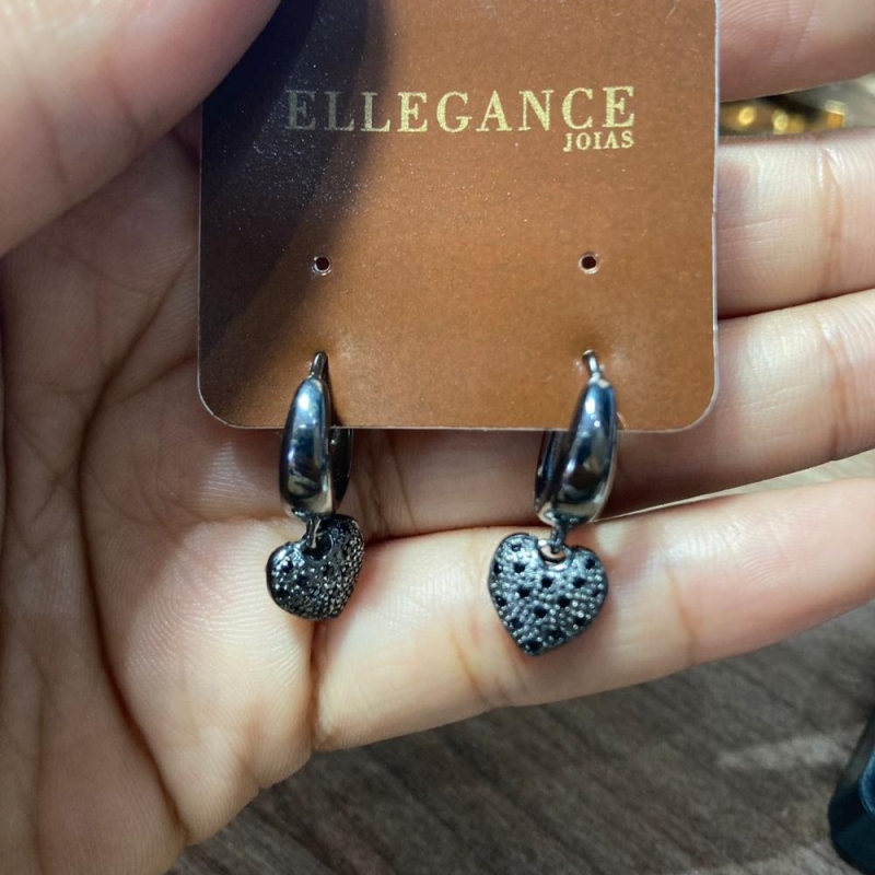 Argolinha preta coracao