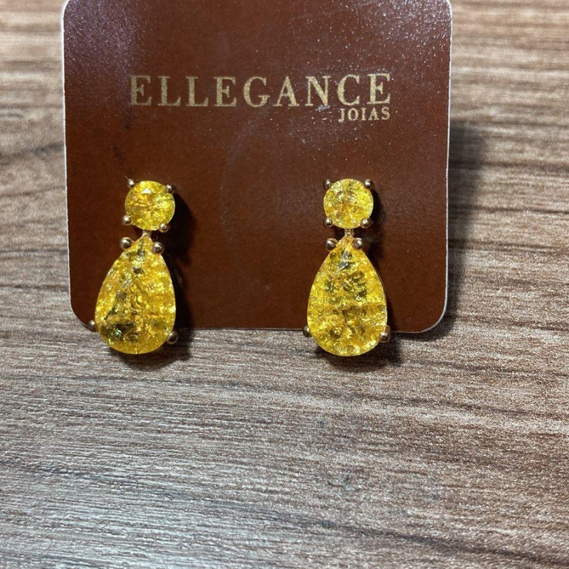 Brinco de gota amarelo