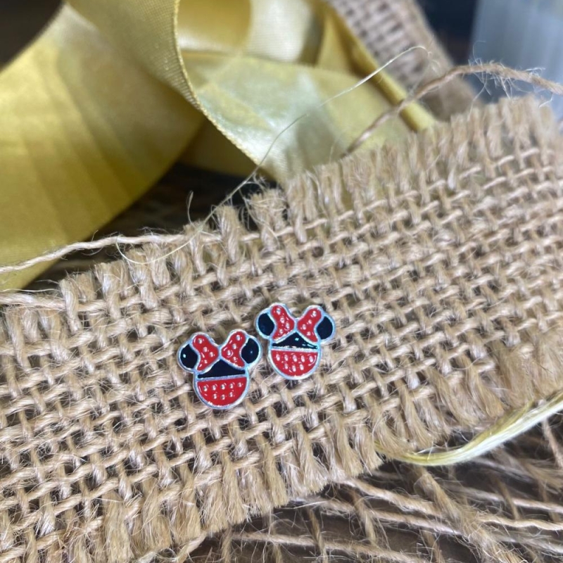 Brinco Minnie