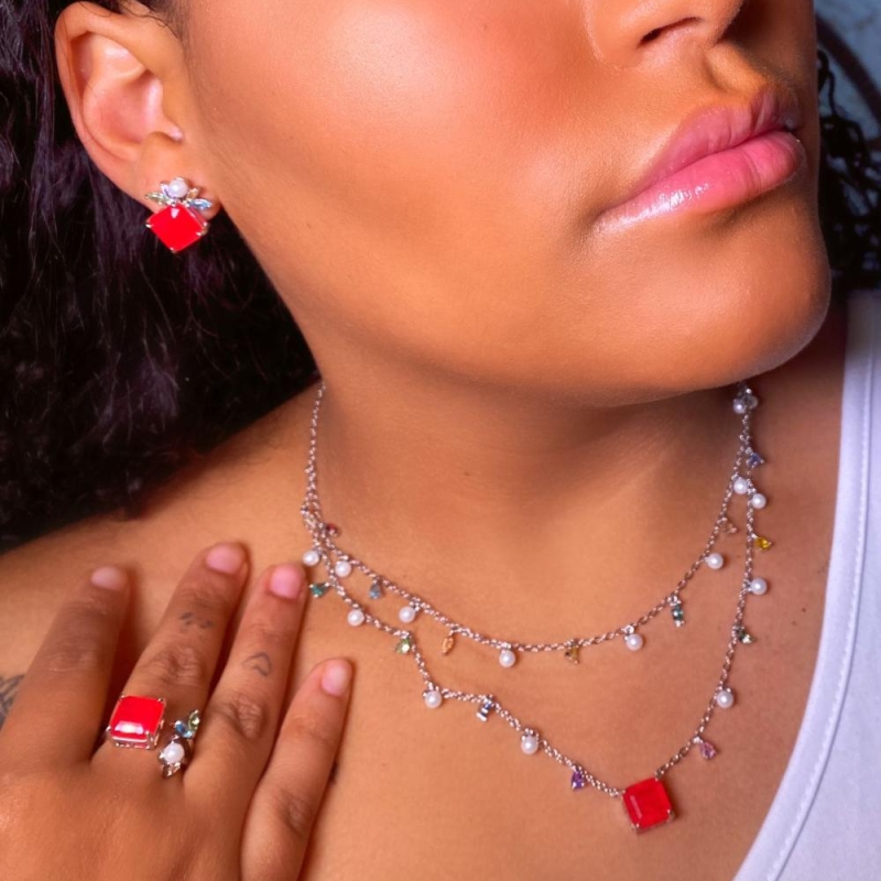 Conjunto em pedraria