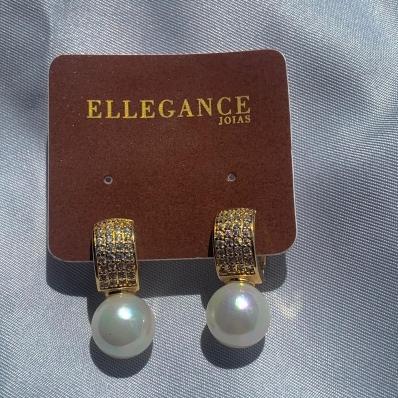 Brinco Argola Click Cravejada com Perola