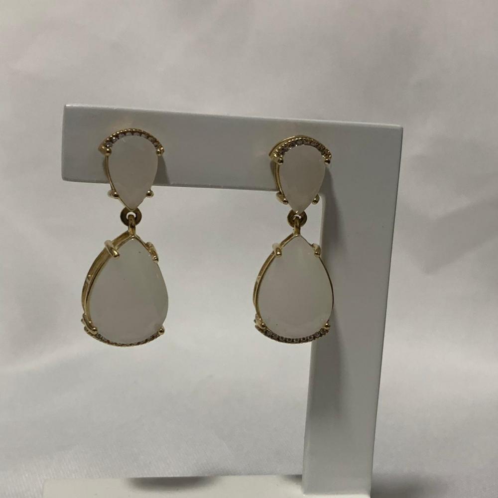 Brinco 2 Pedras Cravejadas Branco